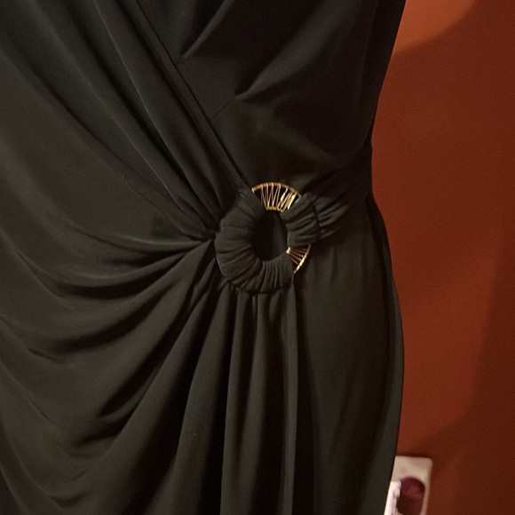 JONES WEAR — LITTLE BLACK DRESS ………239 - Picture 4 of 13